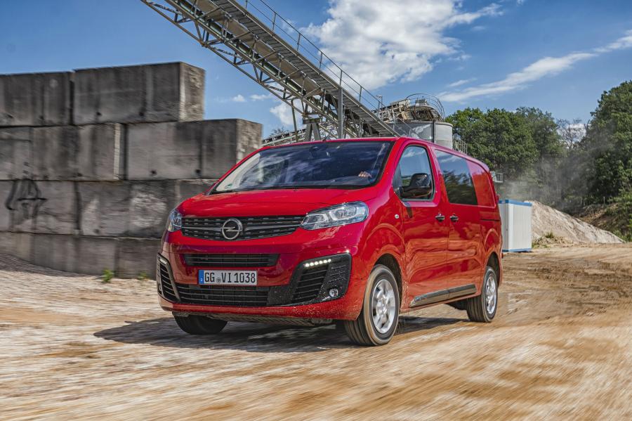  Opel Vivaro Van 4x4 2019 года  (фото 1 из 22)
